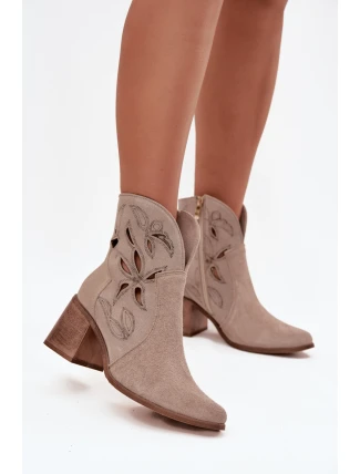 Boty na podpatku  model 222962 Step in style