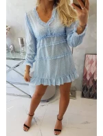 Šaty s ozdobnými volánky modré