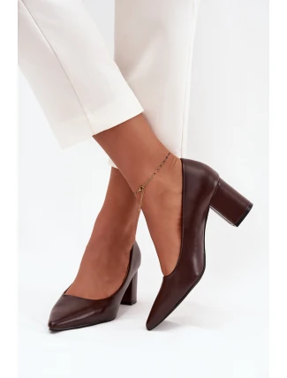 Lodičky na sloupkovém podpatku se špičatými nosy čokoládové Ryvessa