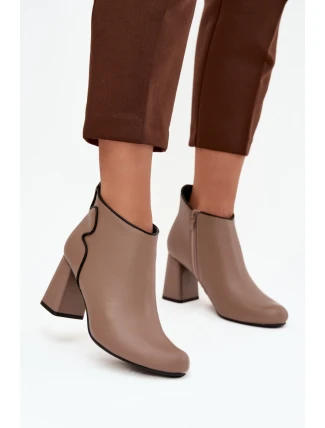 Boty na podpatku model 222520 Step in style Boty na podpatku model 222520 Step in style