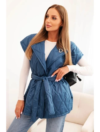 Dámská prošívaná vesta s páskem a širokým límcem tmavě džínová Dámská prošívaná vesta s páskem a širokým límcem tmavě džínová