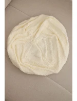 Dámská zimní pletená čepice volného střihu s ozdobným vzorem K378 tmavé ecru