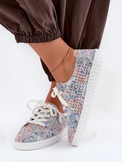 Odkryté polobotky z přírodního semiše stříbrné Kamelia