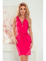 Dámské šaty v malinové barvě se zlatým zipem a zavazováním 380-3 Dámské šaty v malinové barvě se zlatým zipem a zavazováním 380-3