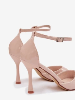 Lakované sandály na jehlovém podpatku Revella – béžové