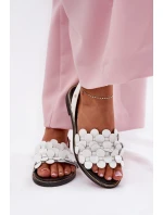 Kožené sandály na plochém podpatku bílé Zazoo 40425