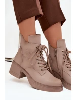 Dámské boty Vinceza – béžové, kožené, s blokovým podpatkem