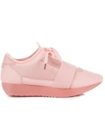 Úžasné růžové tenisky se šňůrkou