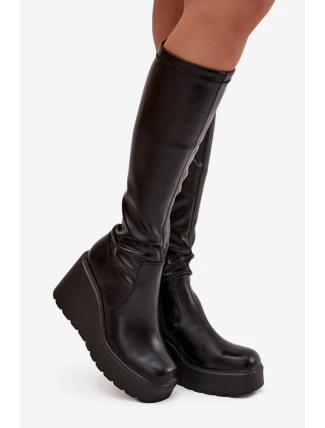 Dámské kotníkové boty Terisse na klínovém podpatku – černé