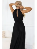 662-2 Elegantní maxi večerní šaty na ramínka s tylem a zavazováním v pase - černé