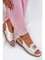 Elegantní Dámské Sandály Na Plochém Podpatku S Dekorací S.Barski KV51-082 Stříbrné