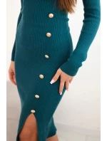 Dámské pruhované šaty s rolákem a ozdobnými knoflíky mořská