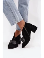Dámské semišové kozačky na podpatku D&A – černé Dámské semišové kozačky na podpatku D&A – černé