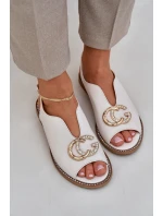 Kožené Sandály Na Plochém Podpatku S Dekorací Světle Béžové Laura Messi 2865