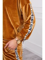 Láska velbloudí velurová sada