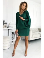 402-2 Netopýří šaty s výstřihem - lahvově zelené s brokátem 402-2 Netopýří šaty s výstřihem - lahvově zelené s brokátem