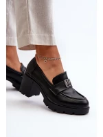 Dámské polobotky na robustním podpatku s ozdobou Černé Ranunca