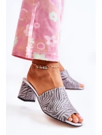 Kožené dámské pantofle na vysokém podpatku Zebra šedá Nessita Kožené dámské pantofle na vysokém podpatku Zebra šedá Nessita