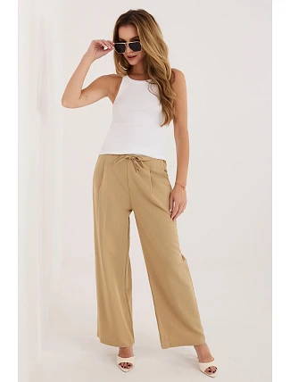Top  model 229584 Rue Paris