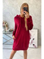 Velurové šaty s kapucí bordó