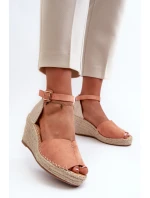 Pohodlné dámské sandály na klínu Světle růžová Dellia Pohodlné dámské sandály na klínu Světle růžová Dellia