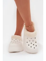 Dámské pěnové pantofle zateplené kožíškem – bílé Palvine