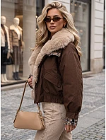 Krátká dámská bunda s odnímatelnou kožešinou, hnědá, FashionStreet TY5839 Krátká dámská bunda s odnímatelnou kožešinou, hnědá, FashionStreet TY5839