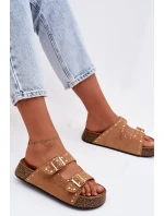 Dámské pantofle se zlatými sponami a cvočky Camel Tervina