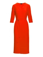 S396 Šaty se zavinovacími detaily ve střední délce - korálová barva