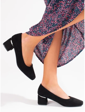 Trendy dámské černé lodičky na širokém podpatku Trendy dámské černé lodičky na širokém podpatku