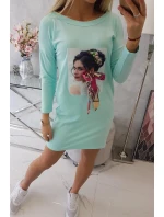 Šaty s grafikou a barevnou 3D mašlí mincovníku