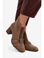 Dámské kotníkové boty z přírodního semiše na podpatek Artiker 57C0221 béžové Dámské kotníkové boty z přírodního semiše na podpatek Artiker 57C0221 béžové