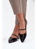 Lakované baleríny na jemném podpatku s páskem Černé Isvella