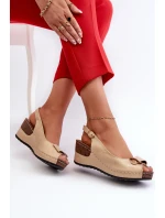 Dámské Lehké Sandály Na Klinu Comfort Shoes Béžové Efravia