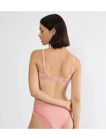 AMOURETTE – Polstrovaná podprsenka s kosticemi a ergonomickým střihem Triumph AMOURETTE – Polstrovaná podprsenka s kosticemi a ergonomickým střihem Triumph