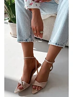 Sandály na podpatku  model 226517 Step in style