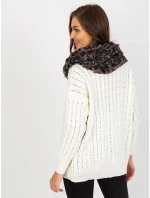 Tunelová šála AT KM 241357.03P černá a červená Tunelová šála AT KM 241357.03P černá a červená