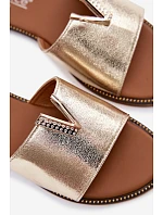 Ženské ploché pantofle s ozdobným detailem V Zlaté Nelmira