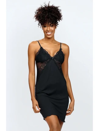 Dkaren Zuwena barva:černá