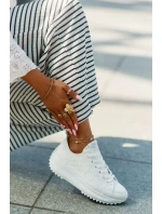 Dámské trampky s výšivkou na platformě Lee Cooper – bílé