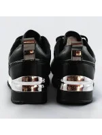 Černé dámské tenisky adidasky se zvýšenou podrážkou (666-20) Černé dámské tenisky adidasky se zvýšenou podrážkou (666-20)