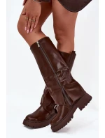 Zateplené kozačky s ohrnutým svrškem a přezkou čokoládové Fiorae