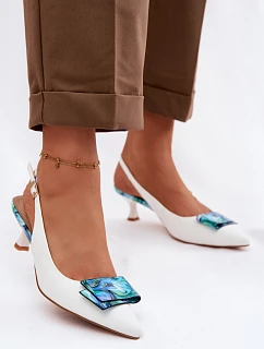 Kožené dámské lodičky na podpatku s ozdobou D&A LZ61-2006 Bílé
