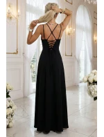 589-5 Maxi šaty bez ramínek s korzetovým zavazováním na zádech a rozparkem - černé 589-5 Maxi šaty bez ramínek s korzetovým zavazováním na zádech a rozparkem - černé