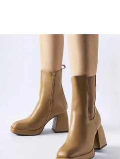 Boty na podpatku  model 204732 Solea