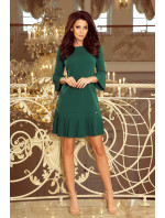 Pohodlné dámské plisované šaty v lahvově zelené barvě model 7393795