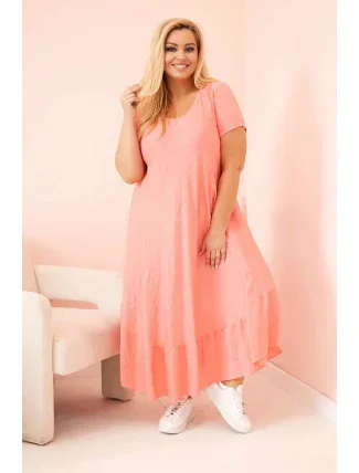 Dámské šaty plus size s krátkým rukávem a volánem z lehké viskózy růžová