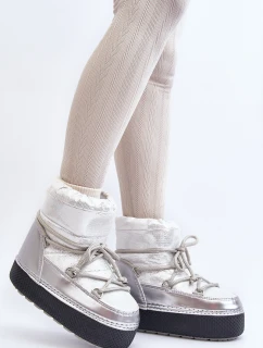 Dámské zimní boty se stříbrným šněrováním Toolsa