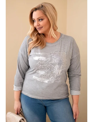 Dámská blůza Plus Size s potiskem a delším zadním dílem šedá