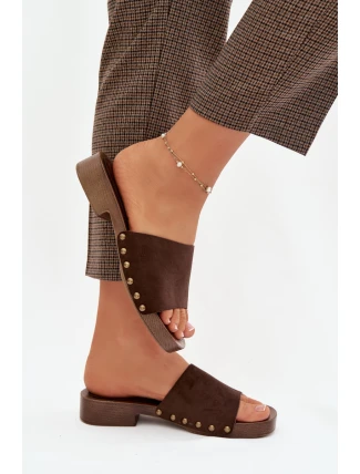 Dámské pantofle na nízkém podpatku se zlatými sponami čokoládové Girella